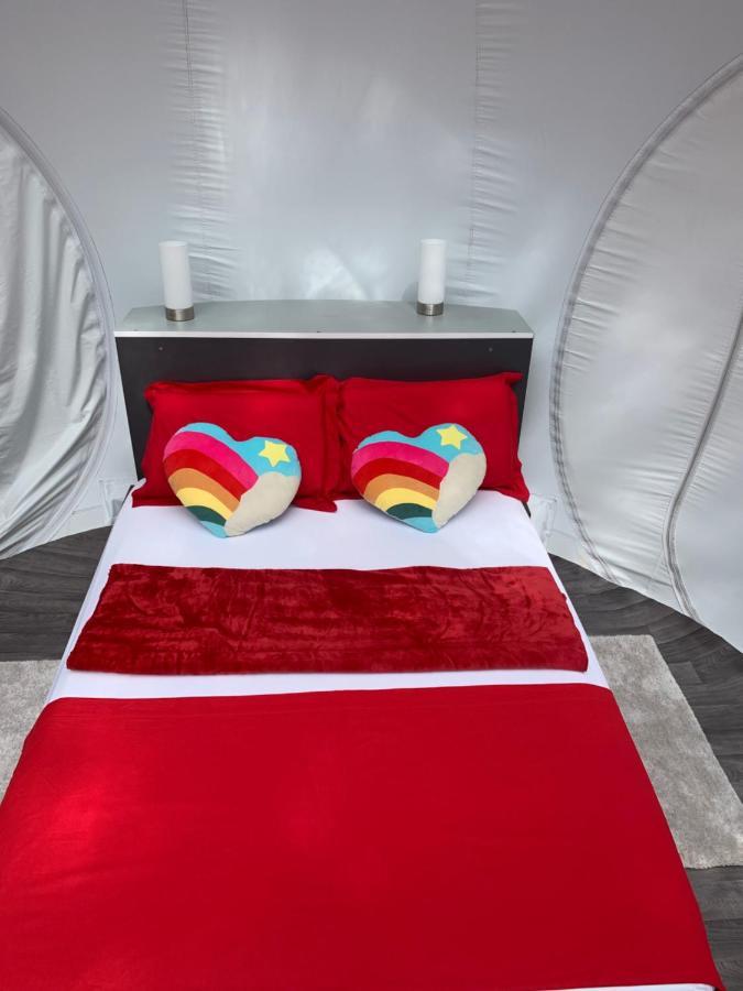 Maisons Bulles Deluxe Hotel Bouillante Luaran gambar