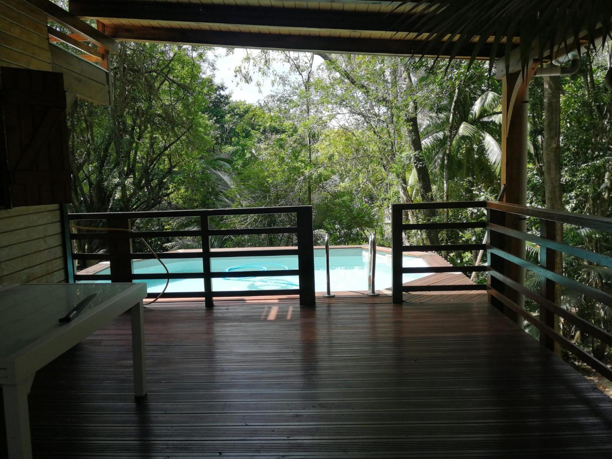 Maisons Bulles Deluxe Hotel Bouillante Luaran gambar